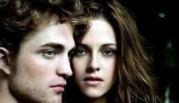 Kristen Stewart si Robert Pattinson s-au despartit. Actrita este devastata de suparare. Cum a fost surprinsa