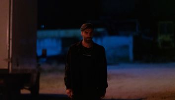 Înconjurat de pericol, Sașa trebuie să ia decizii tot mai dure, în GROAPA: ”Pe unde te duci, te înconjori de moarte”