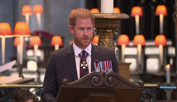 Prințul Harry a vrut să părăsească familia regală cu mult înainte de a o cunoaște pe Meghan Markle. Cine l-a împiedicat să facă acest pas