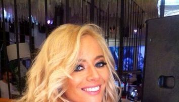 Laura Cosoi, in cea mai provocatoare lenjerie intima. Ce a lasat la vedere vedeta intr-un pictorial indraznet