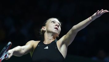 Ce meci! Victorie istorica pentru Simona Halep in fata Serenei Williams la Turneul Campioanelor, 6-0 6-2!