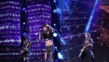 Românii au talent 2023: Băieții de la Pyroblast, show de zile mari: „Am venit aici să cucerim pe toată lumea!”