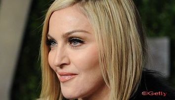 Madonna, acuzata ca a provocat o femeie sa se sinucida