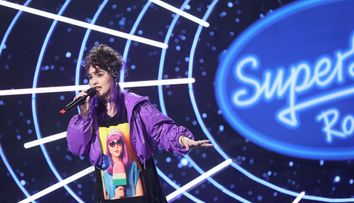 Ana Stănciulescu i-a cucerit în unanimitate pe jurați: “Ai mari șanse să fii un SuperStar!”