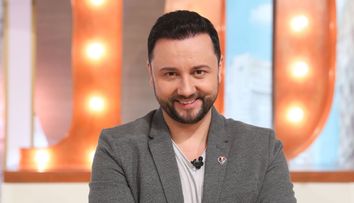 In Vinerea Mare si in cea de-a doua zi de Paste, La Maruta le aduce romanilor doua editii speciale!