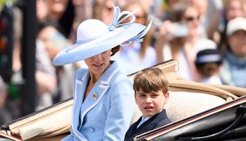 Cum a reacționat Kate Middleton după ce ea și cei trei copii ai săi au fost huiduiți de protestatarii anti-monarhie la parada Trooping the Colour