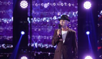 Românii au talent 2023: Alexandru Pană a binedispus publicul cu o compoziție proprie, despre divorțul de soție