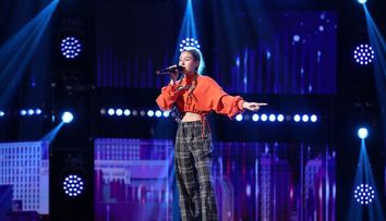 Românii au talent 2021: Denisa Lepădatu l-a făcut pe Florin Călinescu să danseze pe melodia 