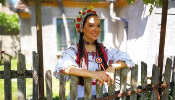 Cum arată bolidul de lux primit de Vlăduța Lupău de la soțul ei, la doi ani de căsătorie?