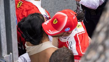 Abia și-au asumat relația, dar au atras toate privirile în Monaco. Lewis Hamilton i-a făcut o declarație de dragoste lui Kim Kardashian după ce a terminat pe locul al doilea în Marele Premiu de Formula 1
