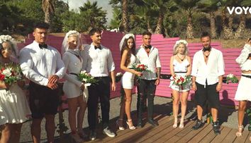 Love Island, 1 noiembrie 2023. Cuplurile, îmbrăcate de nuntă, sunt pregătite să pășească spre altar. Fiecare joc are reguli stricte!  De această dată, concurenții trebuie să care torul pe un traseu complicat, fără să-l strice