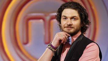 Florin Dumitrescu de la MasterChef si-a schimbat look-ul: <span style=