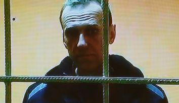 Trupul neînsuflețit al lui Aleksei Navalnîi a fost predat, în sfârșit, mamei sale