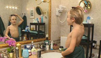 Cine este al cincilea pretendent la titlul de ”Kevin de România”. Băiatul poartă același prenume ca și personajul din film