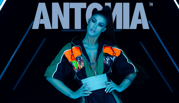Antonia lansează single-ul ”Touch Me”, o piesă cu un videoclip puternic și o imagine super sexy a artistei