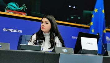 Roberta Metsola, președinta Parlamentului European, în dialog exclusiv cu jurnalista Oana Tache