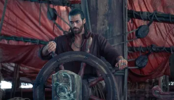 Toate episoadele din Sandokan sunt acum pe VOYO. De ce serialul cu Can Yaman e perfect pentru un maraton de weekend