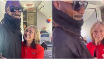 Întâmplare hilară! Ce s-a întâmplat după ce o stewardesă a crezut că-l are pasager pe Snoop Dogg. Clipul a adunat peste 3,7 milioane de vizualizări