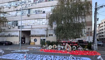 Organizatorul marșului pentru victimele Colectiv, amendat cu 3.000 de lei de jandarmi. Oamenii, revoltați: „Durerea are oră de închidere?”