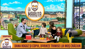 Dana Rogoz, alături de cei doi copii La Măruță