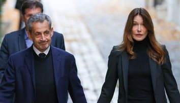 Nicolas Sarkozy, negru de supărare în drum spre închisoare. Ce i-au strigat pușcăriașii din celule când l-au văzut