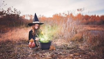 (P) 5 ținute simplu de realizat pentru petrecerea de Halloween