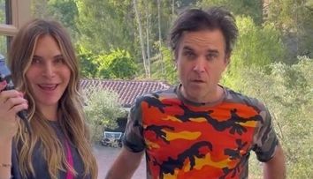 Robbie Williams, de nerecunoscut după ce soția sa l-a ras pe cap