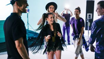 E cea mai HOT colaborare a verii? Nicole Cherry si Connect-R lanseaza piesa si videoclipul 