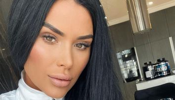 Daniela Crudu, mai sexy ca niciodată înainte de sărbători