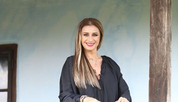 VIDEO: Ana Maria Prodan își face echipă de fotbal cu gospodarii