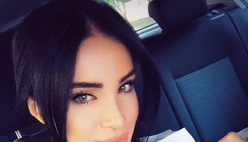 Adelina Pestritu, aparitie demna de invidiat la plaja. Detaliul pe care fanii l-au observat imediat 