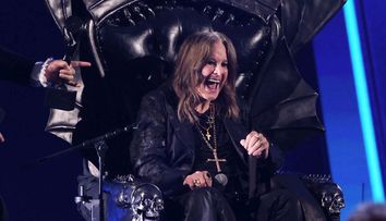 Ozzy Osbourne s-a întors din morți: „L-am văzut și eu”! Fantoma vedetei, apariții șocante în vis, în timp ce râde