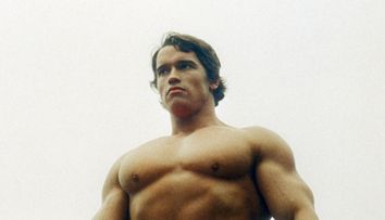 Mesajul emoționant a lui Arnold Schwarzenegger pentru un tânăr aflat în suferință