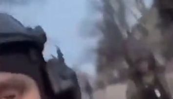 VIDEO | Un soldat rus a fost omorât de ucraineni în timp ce făcea live pe TikTok! Clipul, viral pe net