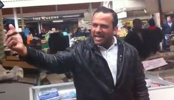 Super show intr-o piata de peste. Melodia care are sanse sa rupa toate topurile internationale: VIDEO