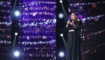 Românii au talent 2023. Katrinel Prisacaru, o poveste de viață impresionantă și o voce unică: „Mă trec fiori!”