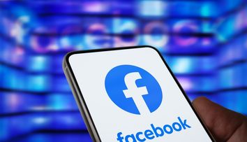 A picat Facebook. Utilizatorii din România, dar și din alte țări, nu pot folosi platforma