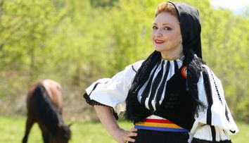 Mihaela Tatu se reintoarce in televiziune la Ferma vedetelor