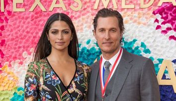 Matthew McConaughey și Camila Alves, o poveste de dragoste ca în filme. Cum l-a cucerit brazilianca pe actorul aventurier