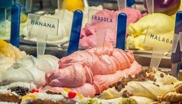 Doi turiști în Roma au scandalizat internetul, după ce au arătat cât au plătit pe două înghețate în centrul orașului: „E o capcană”