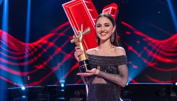 Aura Șova, mesaj emoționant după ce a câștigat Vocea României 2024: „Onoarea de a purta acest titlu îmi va oferi pentru toată viața bucuria de a trăi, de a cânta și de a oferi”