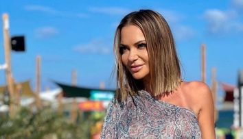 Andreea Antonescu, splendidă în costum de baie! Fanii, uimiți de felul în care arată: „Doamne, ești perfectă!”