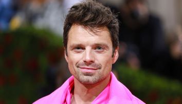 Românul Sebastian Stan, nominalizat la Globurile de Aur 2023 la categoria “cel mai bun actor într-o miniserie”