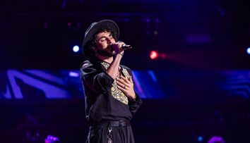 Vocea României 2024, 25 octombrie. Ce show, ce voce! Cine este Arcangelo D-Angelo, francezul care a întors toate scaunele la Vocea României. A interpretat piesa „Ederlezi”: „M-ai uimit  cu fiecare notă pe care ai luat-o” Smiley primește mute de la Tudor Chirilă. În ce echipă merge