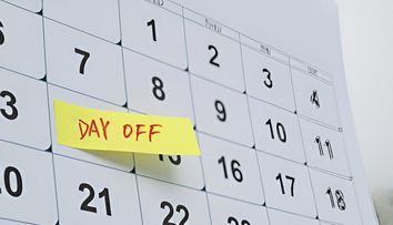 Românii se vor bucura de două minivacanțe la rând. După 1 Mai urmează încă 3 zile libere