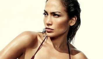 Fara machiaj, superstarul international se transforma intr-o femeie banala. Cum au surprins-o paparazzii pe Jennifer Lopez