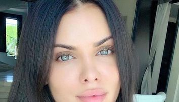 Cum arată Ileana Lazariuc în costum de baie la 40 de ani