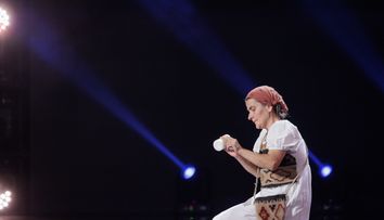 Carmen Teodoreanu a adus emoție în platoul „Românii au talent”. Lacrimi și aplauze pentru o interpretare aparte a celor mai importante lecții de viață: „În noaptea de Înviere, nu stă lumea cuminte cât a stat azi”