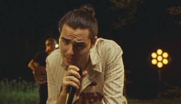 Radu Ștefan Bănică îi dedică o melodie de dragoste iubitei sale, Ioana. „Mai stai”, declarația superbă făcută de artist