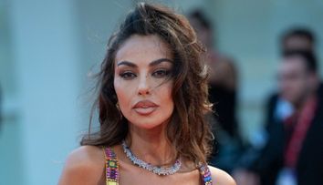 Mădălina Ghenea, oficial într-o relație! Primul mesaj postat de model: „Faci imposibilul posibil”